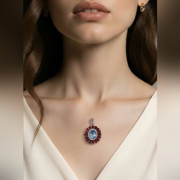 925 Sterling Silver Pendant 3x2.5cm with Natural Blue Topaz & Garnet Gemstones - Picture 2 of 8